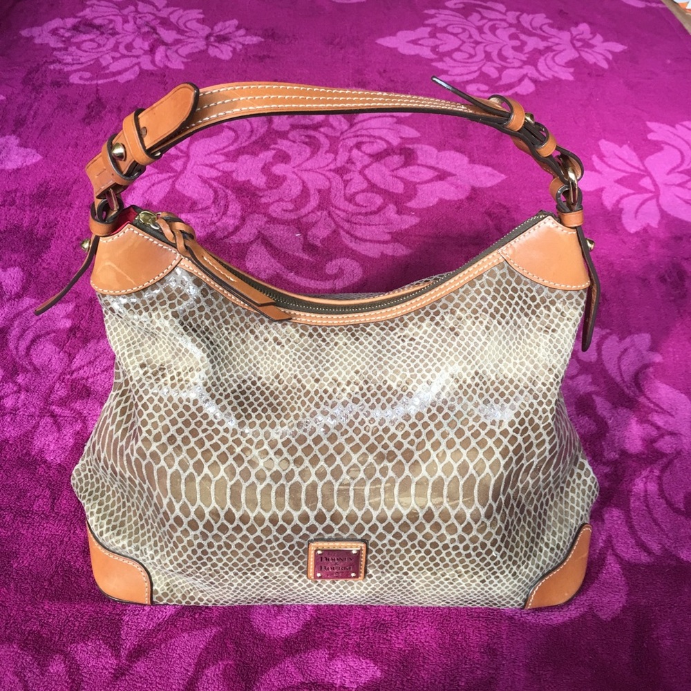 Dooney & Bourke purse